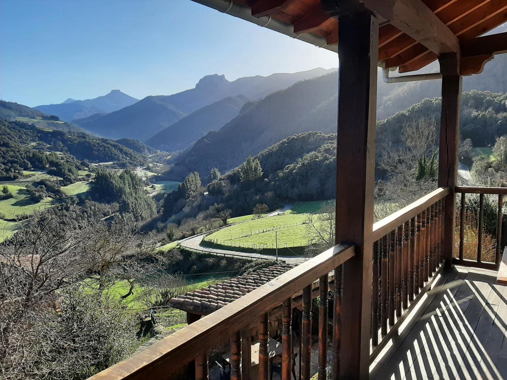 Olmares Apartamento Picos De Europa Pesaguero-La Parte Exterior photo